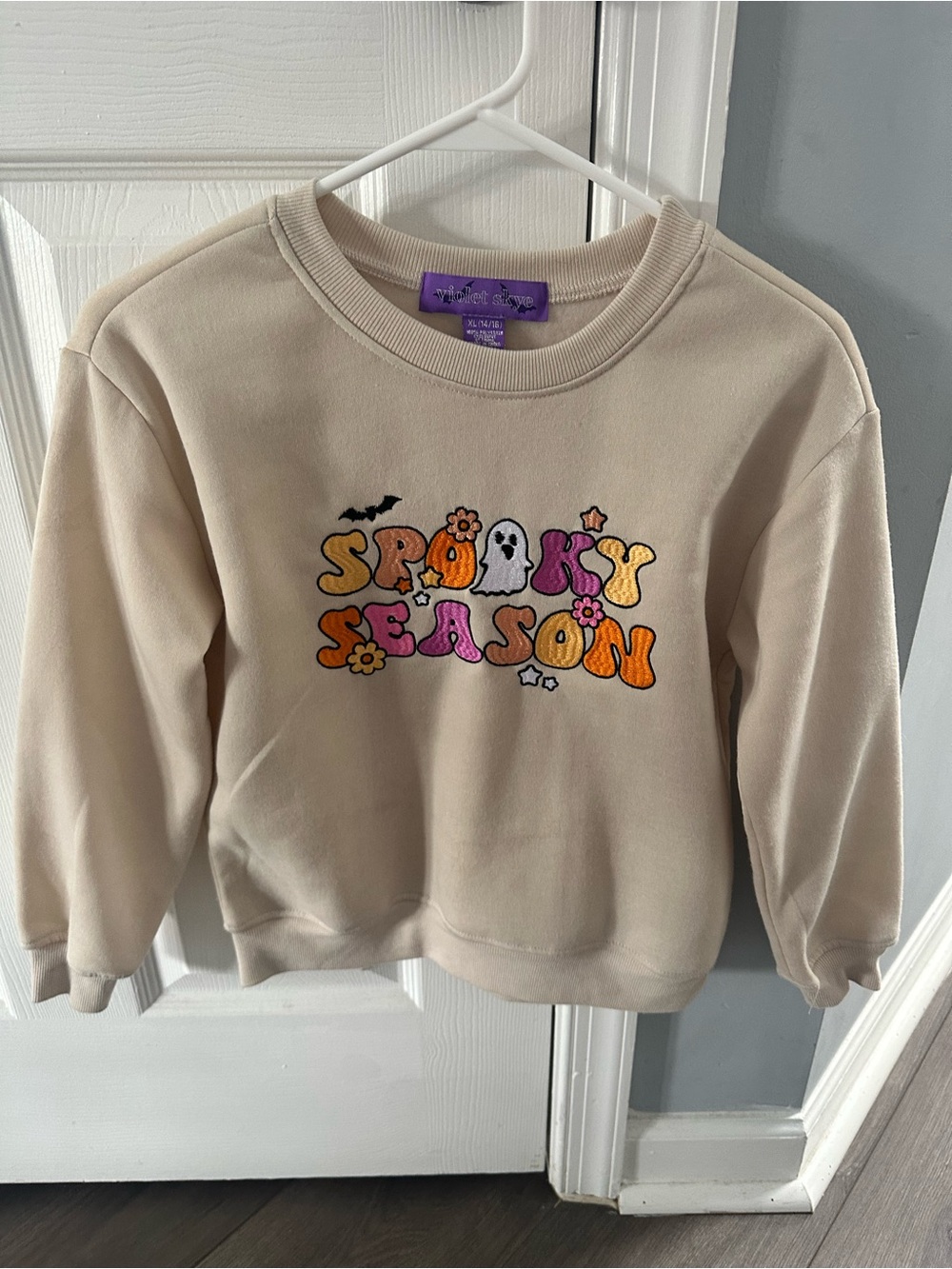 Teen Girls Cream 'Spooky Season' Kids Crewneck Sweatshirt